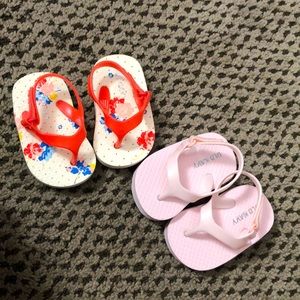 Infant OLD NAVY Sandals!